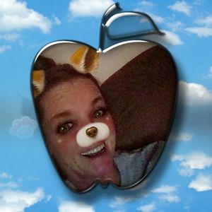 Meet your Posher, Renee